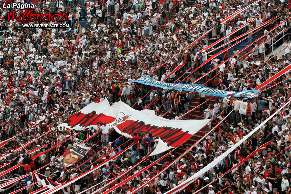 San Lorenzo vs River Plate (AP 2009) 9